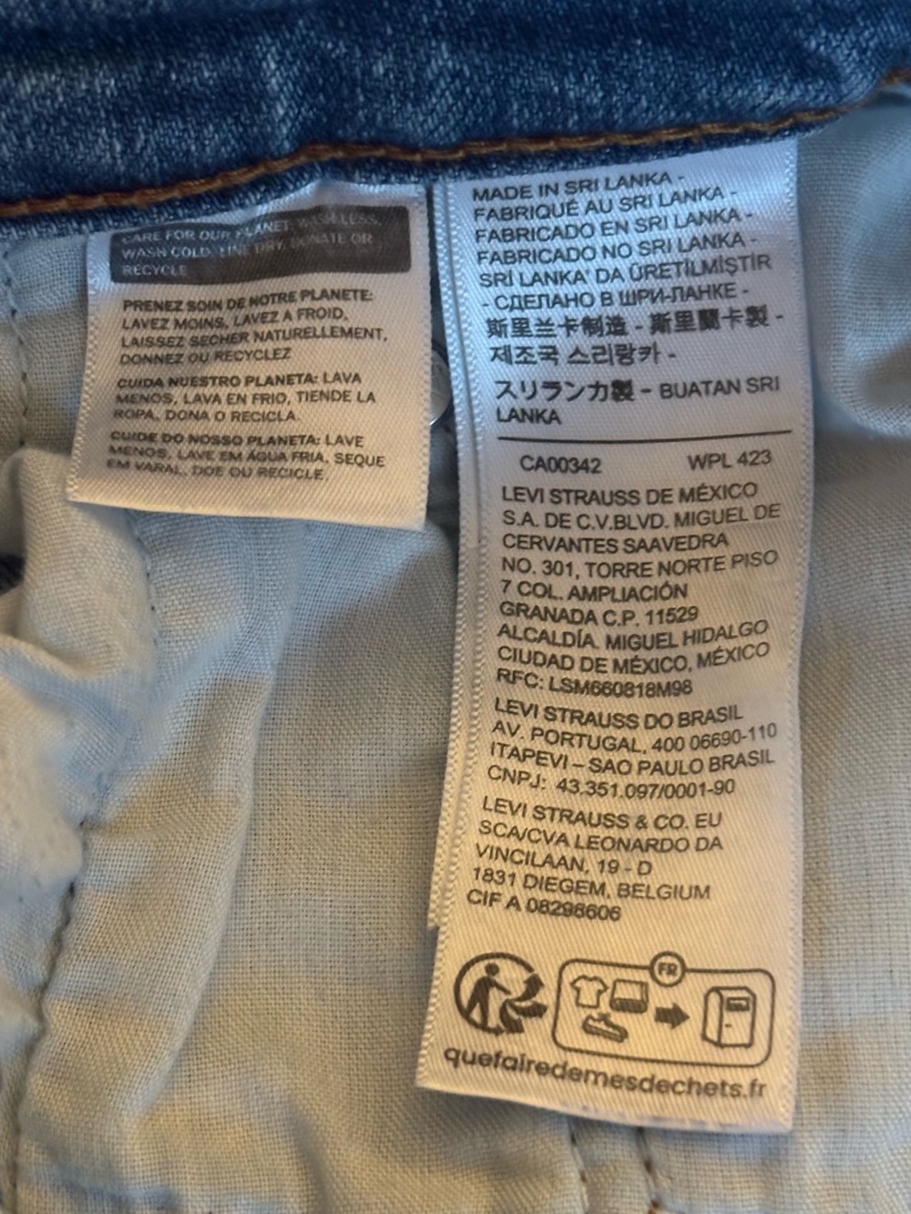 Levi’s Ribcage Straight Jeans Size 25 High Rise Light Wash Stretch Denim 25x32 - Picture 9 of 13